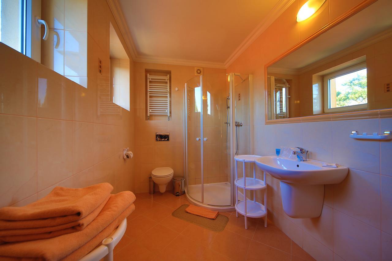 Polaris Iii Aparthotel 3*